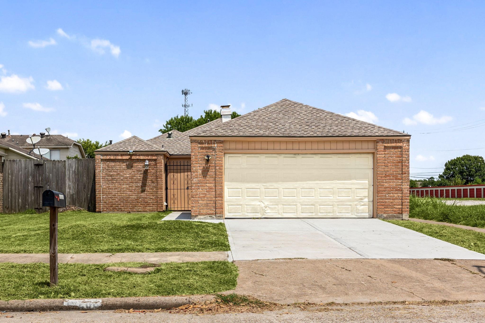13206 Sharpbill Drive