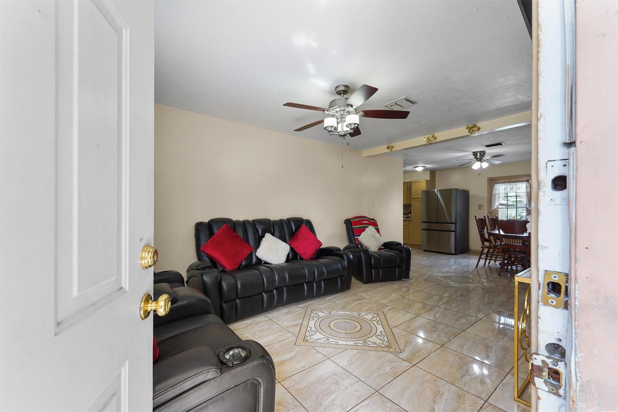 730 Stonyridge Street