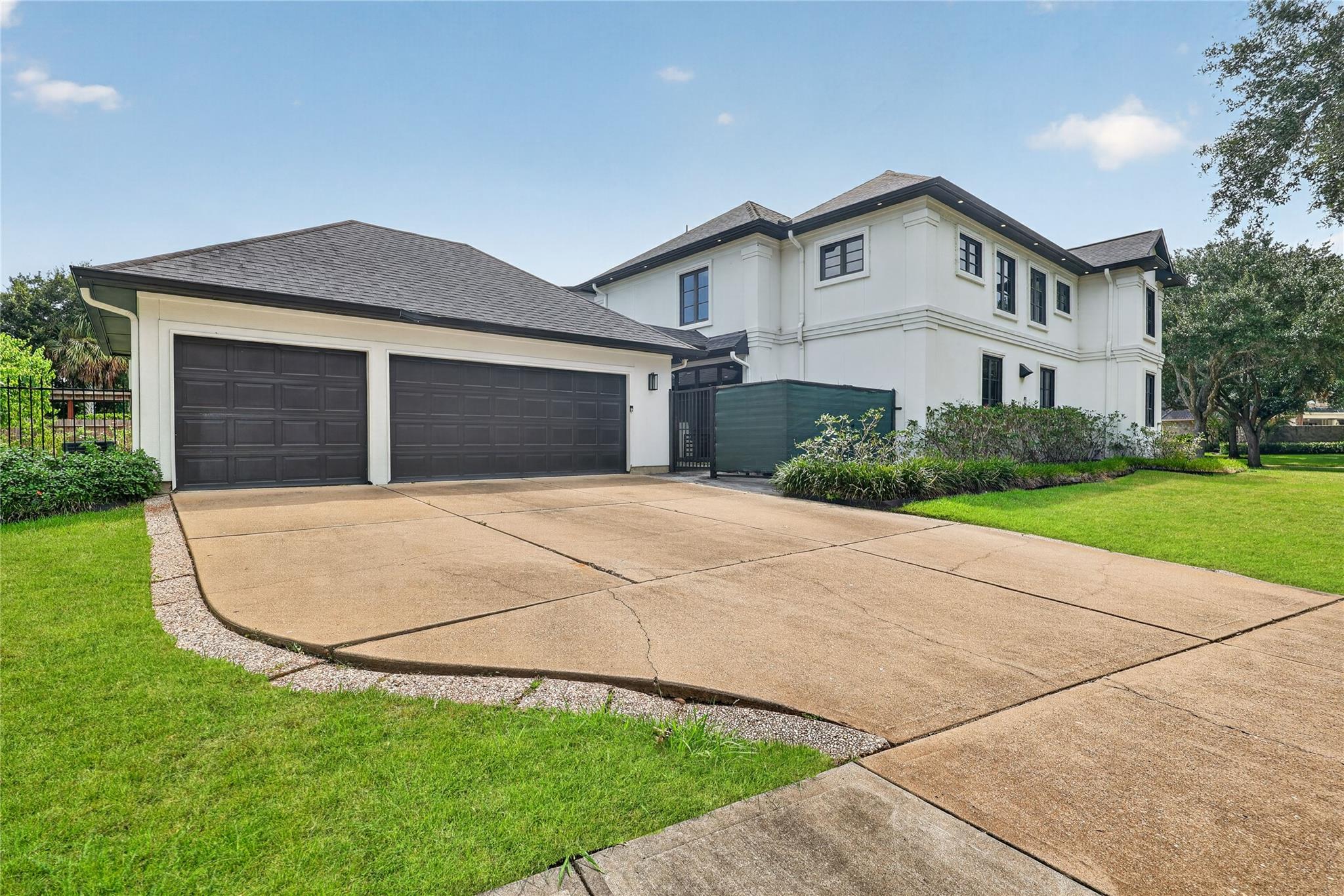 4103 Thistle Hill Court