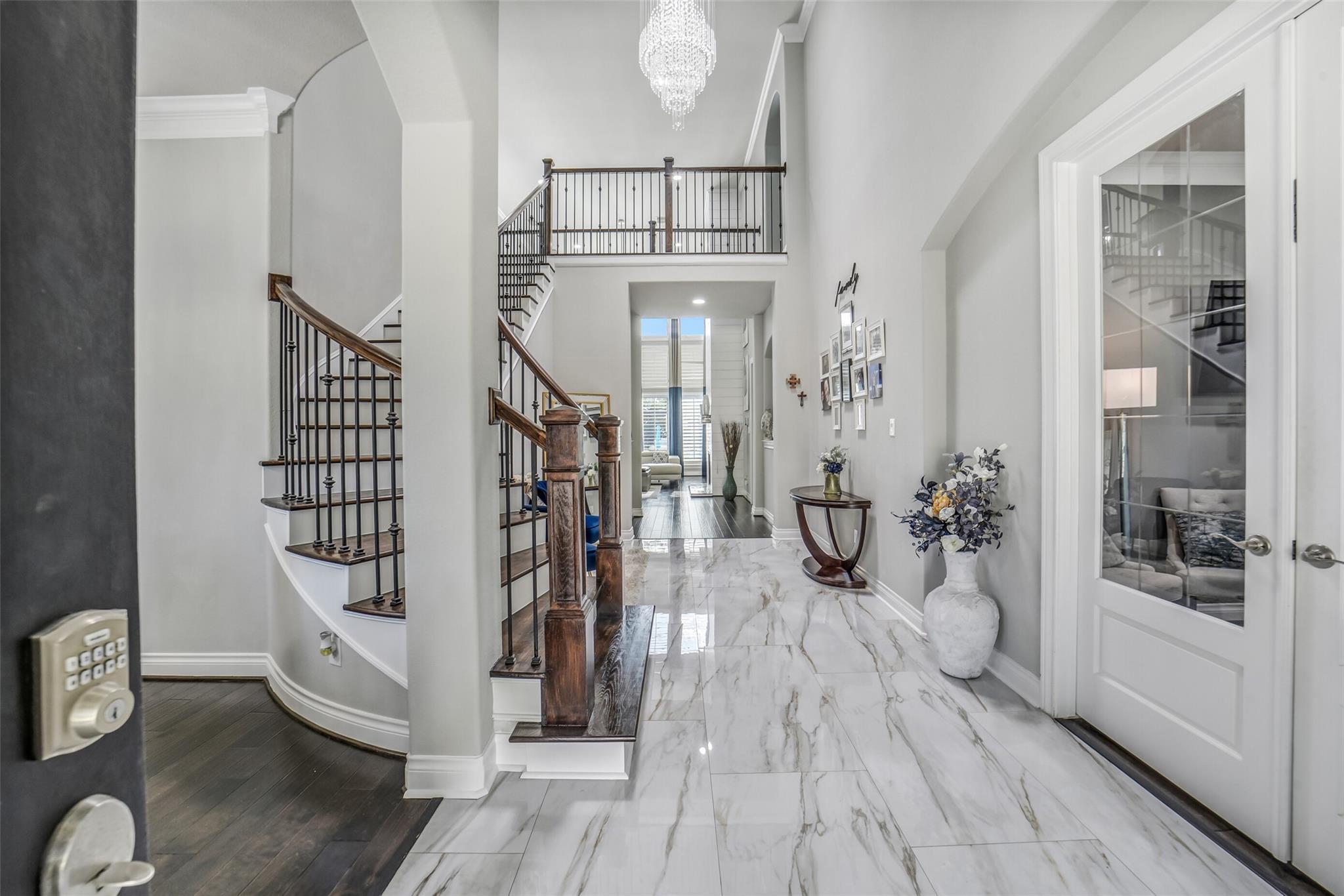 2202 Park Ravine Drive