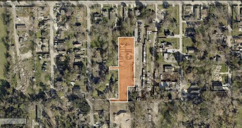 Vacant Land For Sale - 7302 Phillips Street<br/> Houston, TX 77088