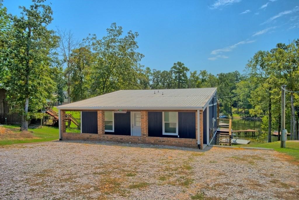 Photo of 181 Lake Street, Burkeville, TX 75932 (MLS # 69831419)