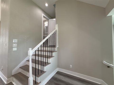 Tiny photo for 2123 Bidwell Drive, Houston, TX 77018 (MLS # 73871534)