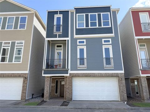 Tiny photo for 2123 Bidwell Drive, Houston, TX 77018 (MLS # 73871534)