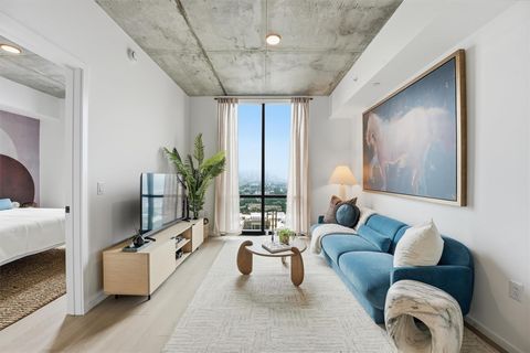Photo of 5501 La Branch Street #2307, Houston, TX 77004 (MLS # 60779449)