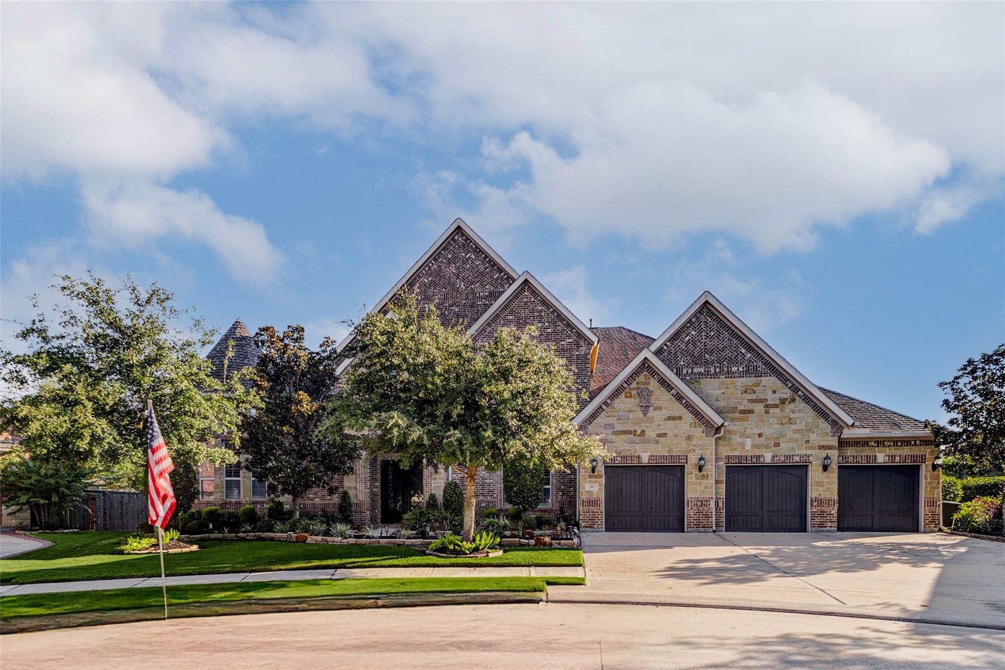 2803 Chester Knoll Court