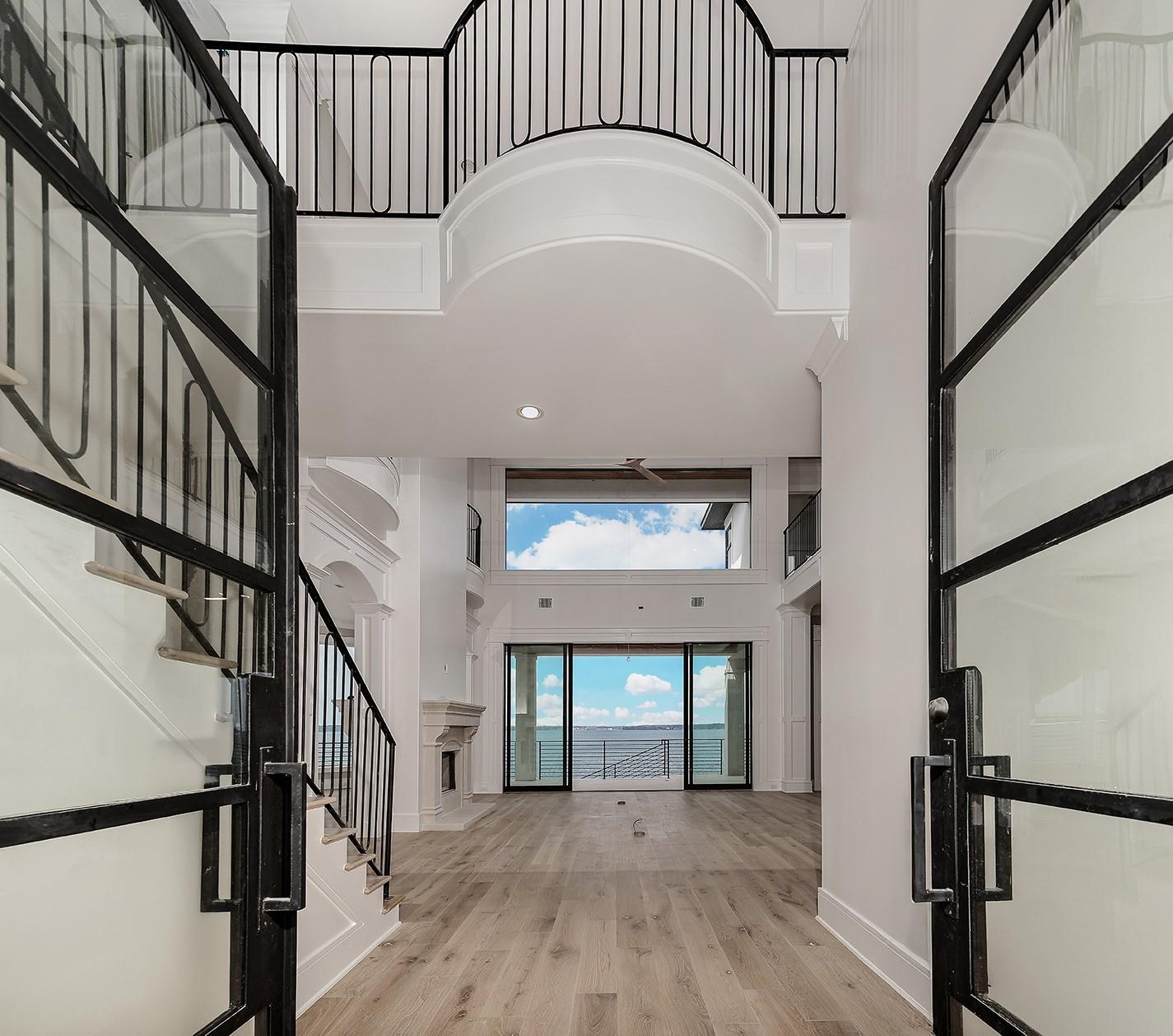 12361 Oak Cove Pointe