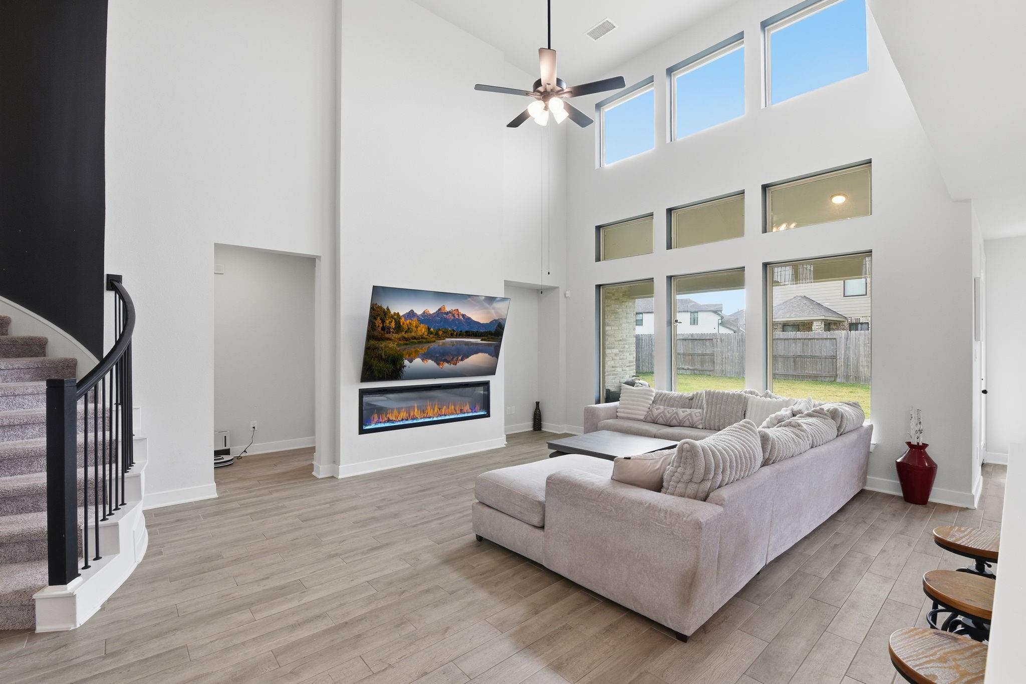 3017 Secret Lagoon Lane