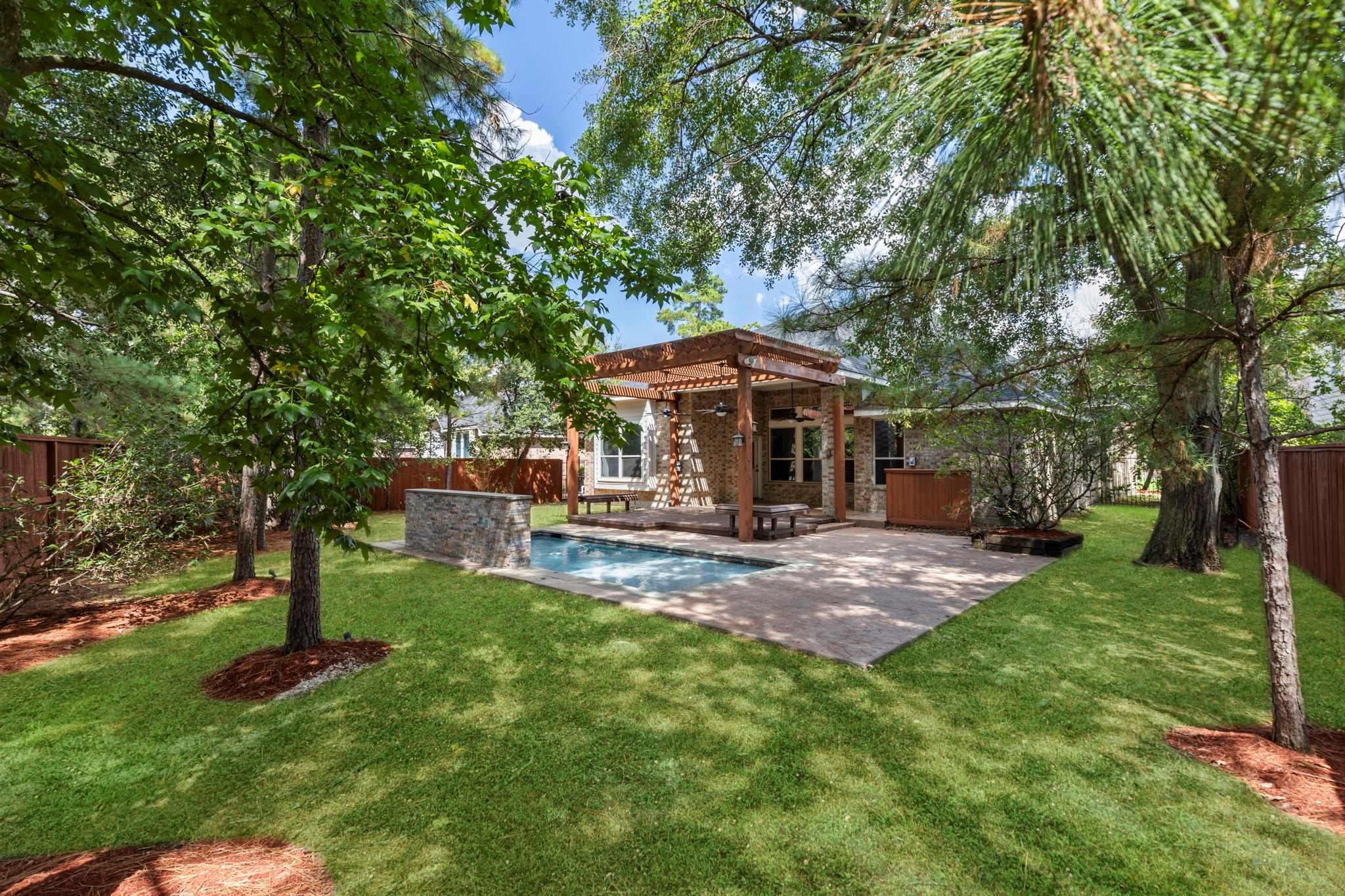 70 N Rocky Point Circle