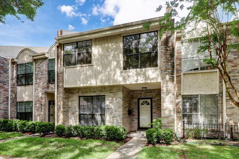 Photo of 6725 Belmont Street, West University, TX 77005 (MLS # 62276857)