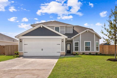 Photo of 376 Fastboy Lane, Waller, TX 77484 (MLS # 88003213) Photo of 376 Fastboy Lane, Waller, TX 77484 (MLS # 88003213)