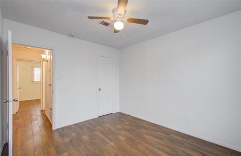 Tiny photo for 15216 Wickbriar Drive, Houston, TX 77053 (MLS # 3743918)