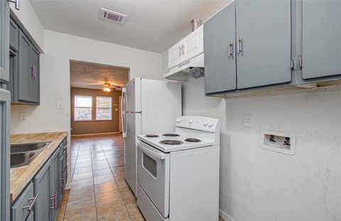 Tiny photo for 15216 Wickbriar Drive, Houston, TX 77053 (MLS # 3743918)