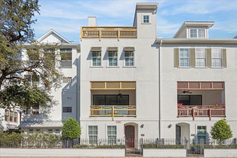 Photo of 2714 Harvard Street, Houston, TX 77008 (MLS # 98360195)