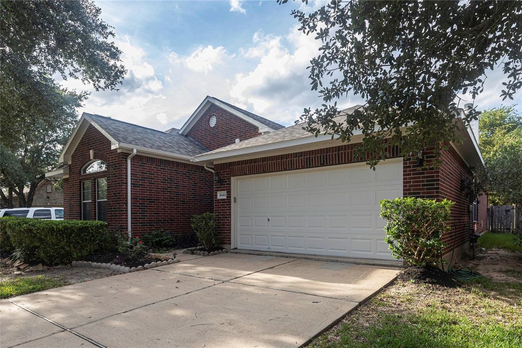 Photo of 16414 Reddingford Lane, Houston, TX 77084 (MLS # 20108221)