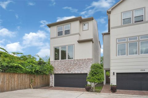 Photo of 4510 Trevor Park Lane, Houston, TX 77018 (MLS # 73720636)