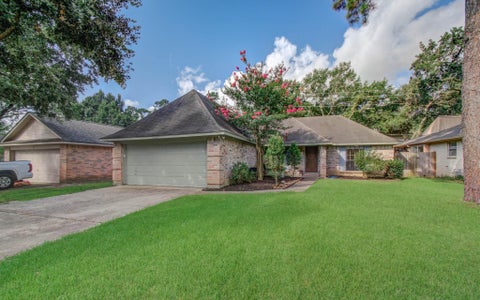 Photo of 16035 Hollow Rock Drive, Houston, TX 77070 (MLS # 81663527)