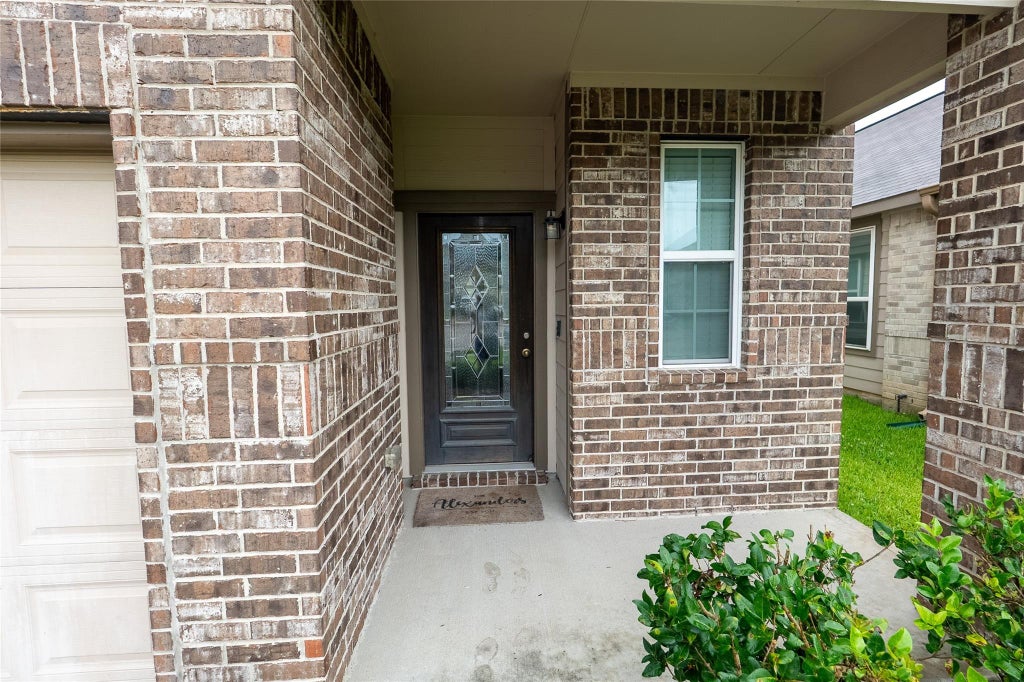 Photo of 17615 Virlogeaux Lane, Atascocita, TX 77346 (MLS # 62519778)