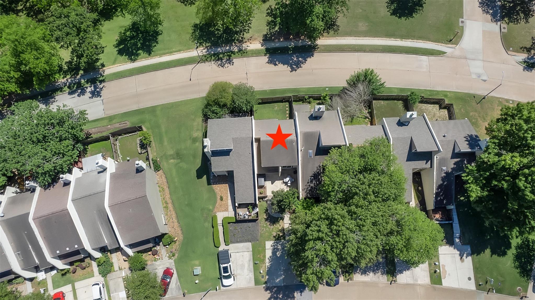 12227 Glenview Drive