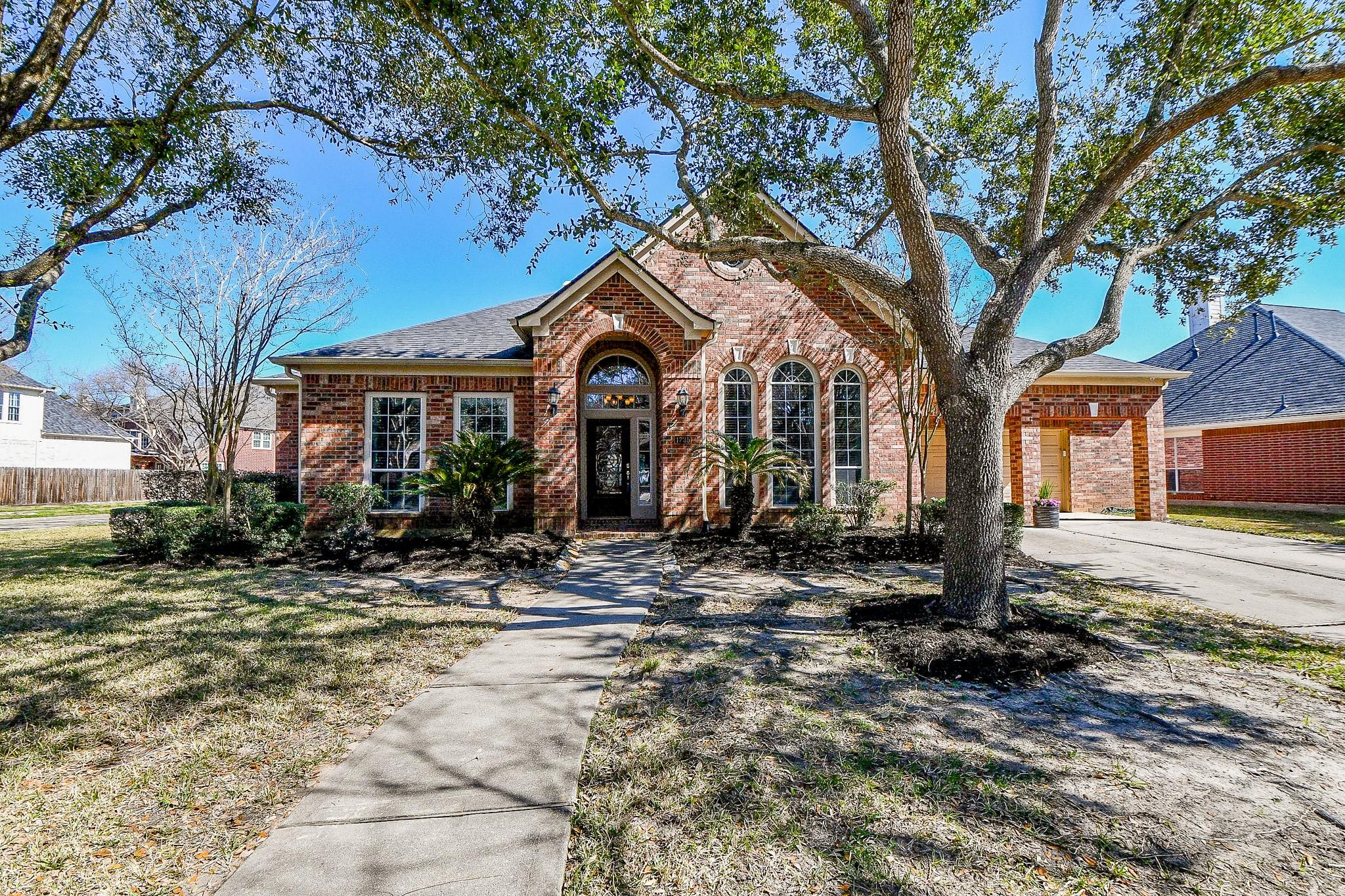 1735 Lake Charlotte Lane