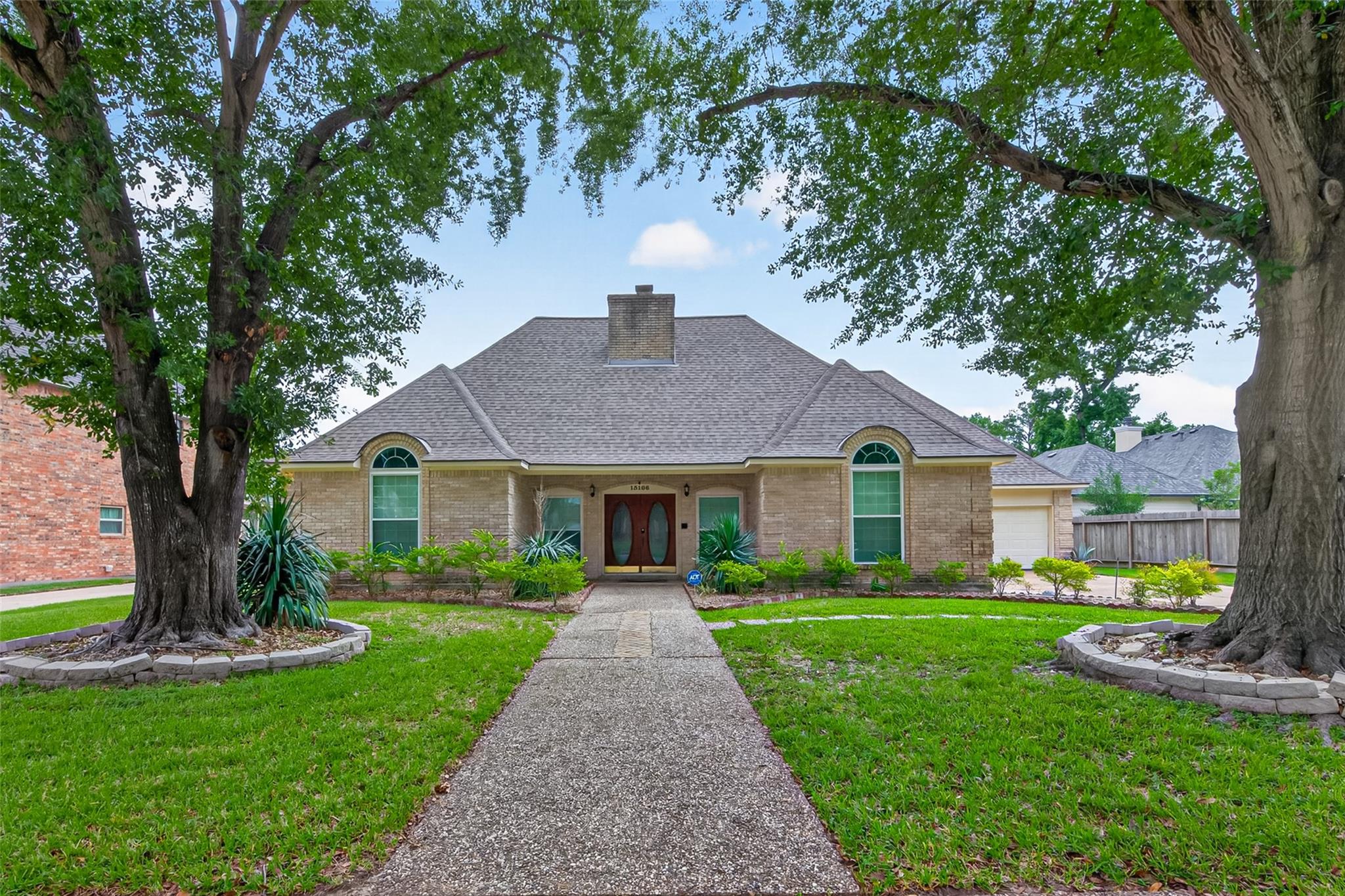 15106 Dawnbrook Drive