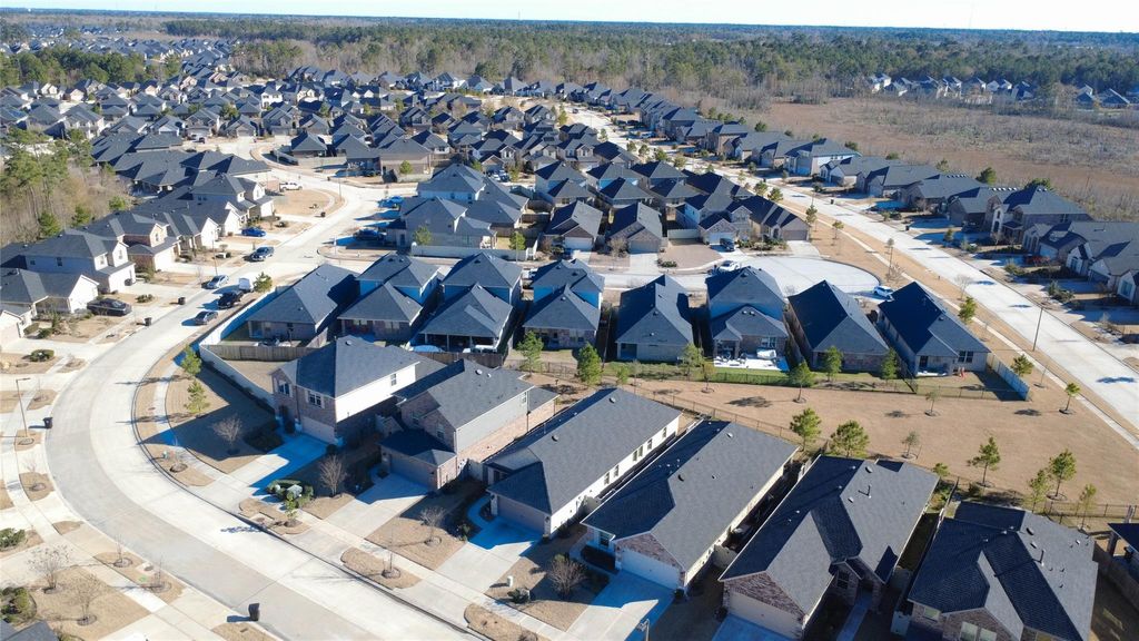 Photo of 9315 Colonial Bent Court, Conroe, TX 77385 (MLS # 18772639)