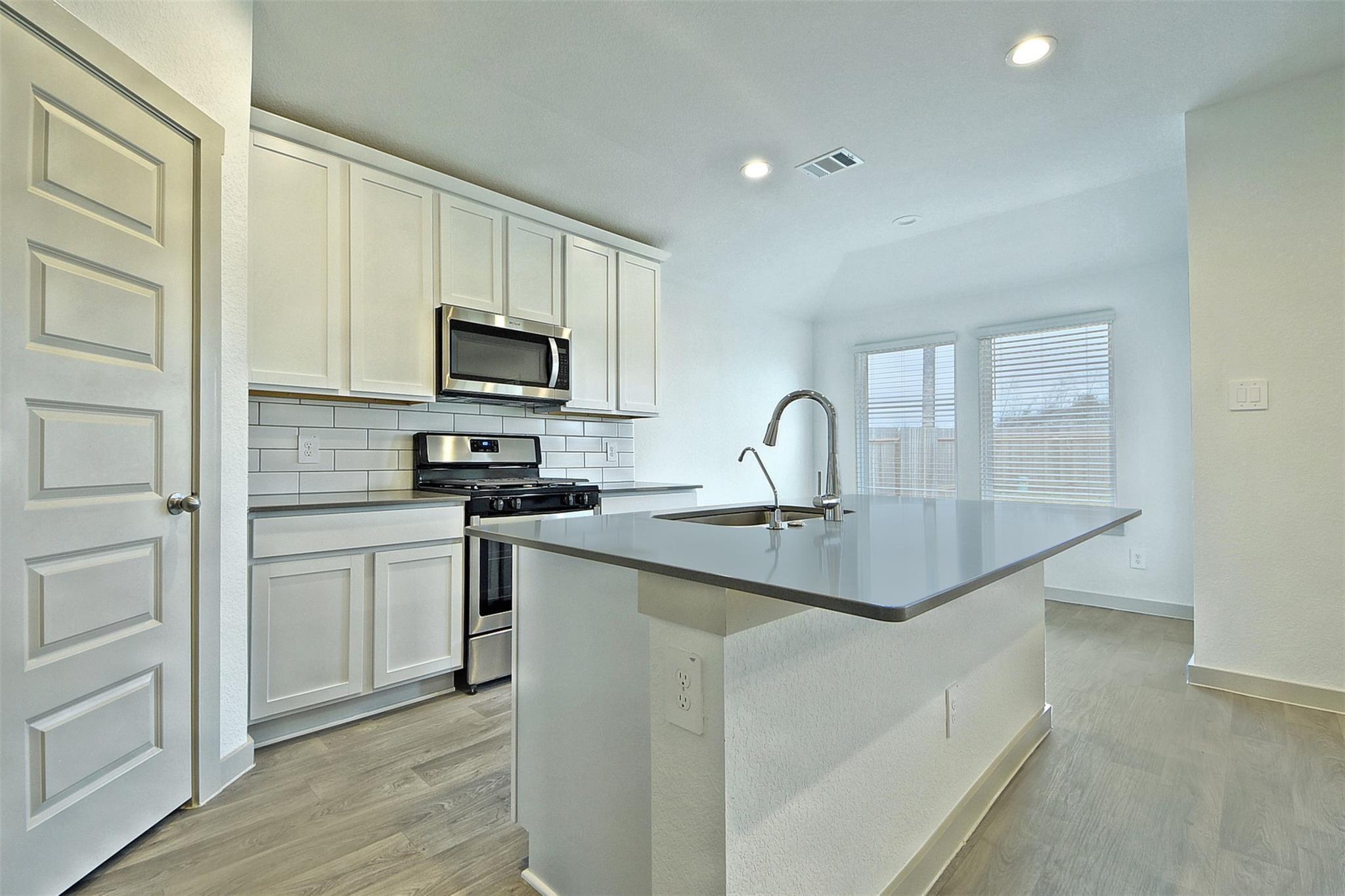 7923 Suffolk Valley Lane