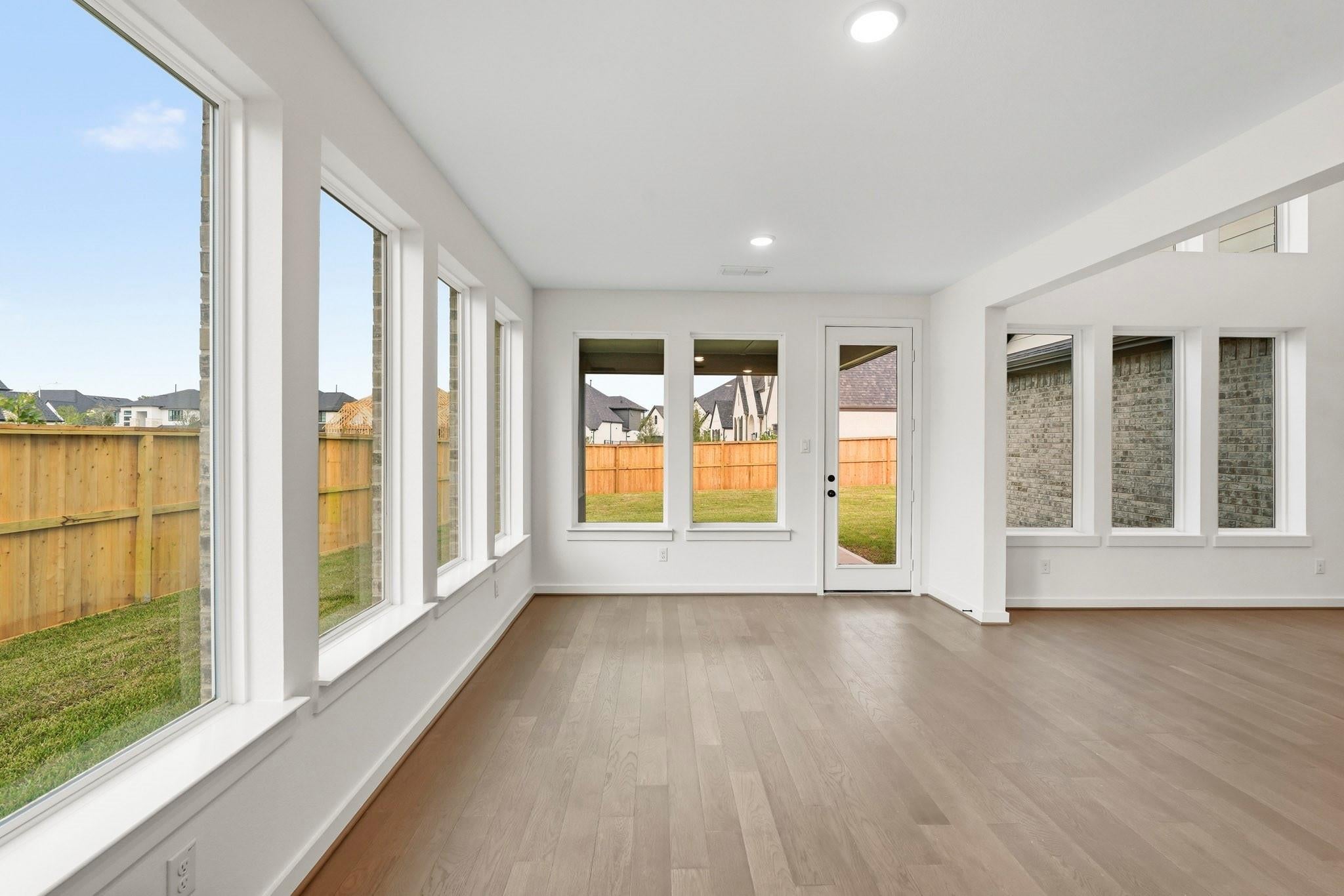 10610 Sweet Pepperbush Way