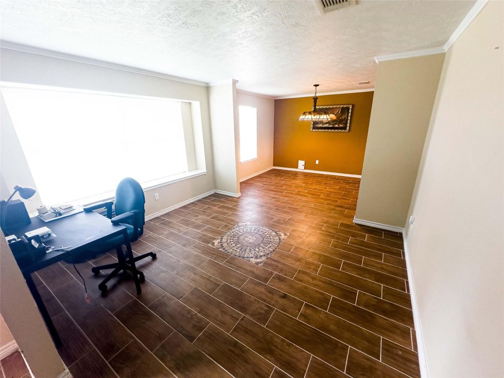 Photo of 14310 Owendale Drive Dr, Houston, TX 77015 (MLS # 72246543)