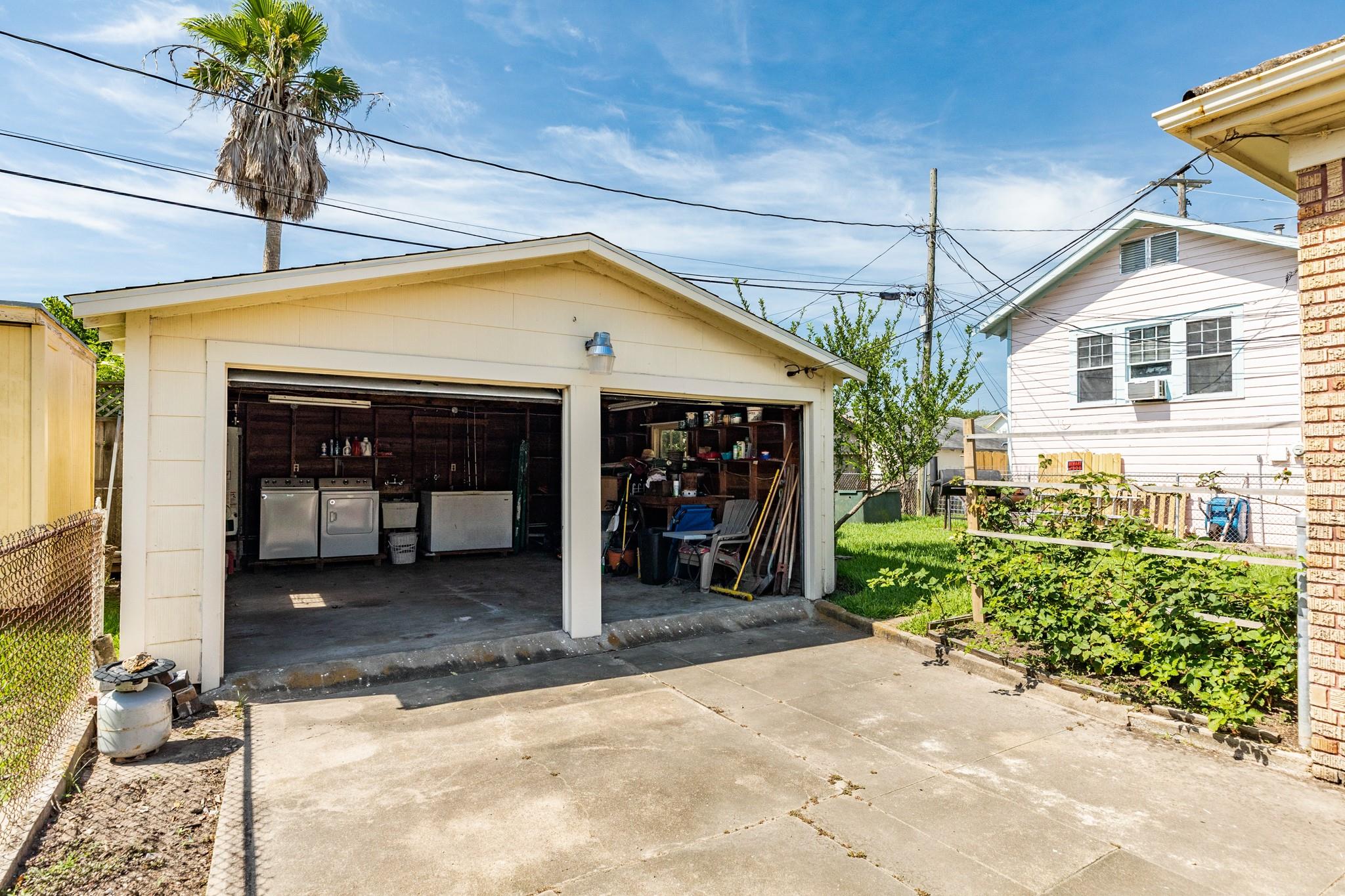 4917 Austin Drive