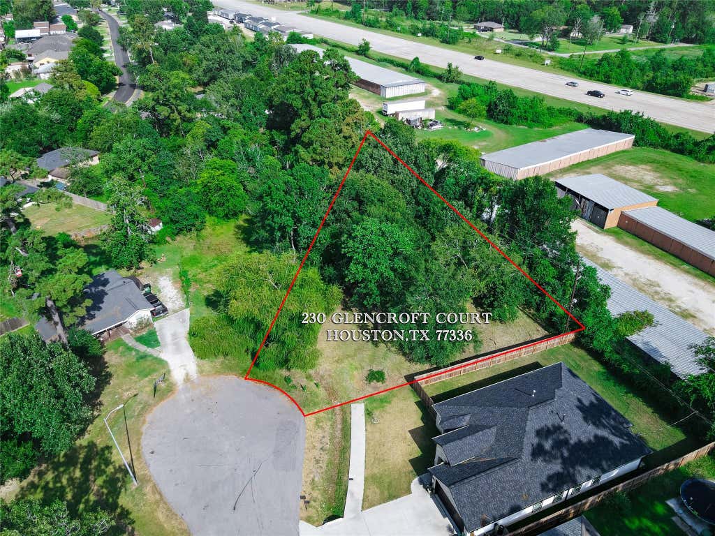 Photo of 230 Glencroft Court, Houston, TX 77336 (MLS # 32394895)
