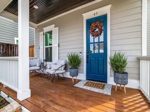 Homes For Sale - 43 Red Harper Drive<br/> Spring, TX 77389