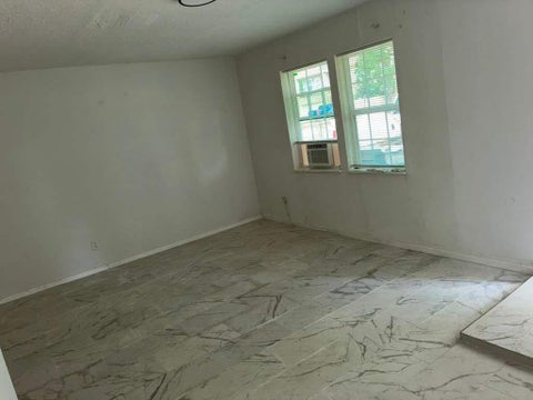 Tiny photo for 1918 Hampton Street, Houston, TX 77088 (MLS # 27163366)