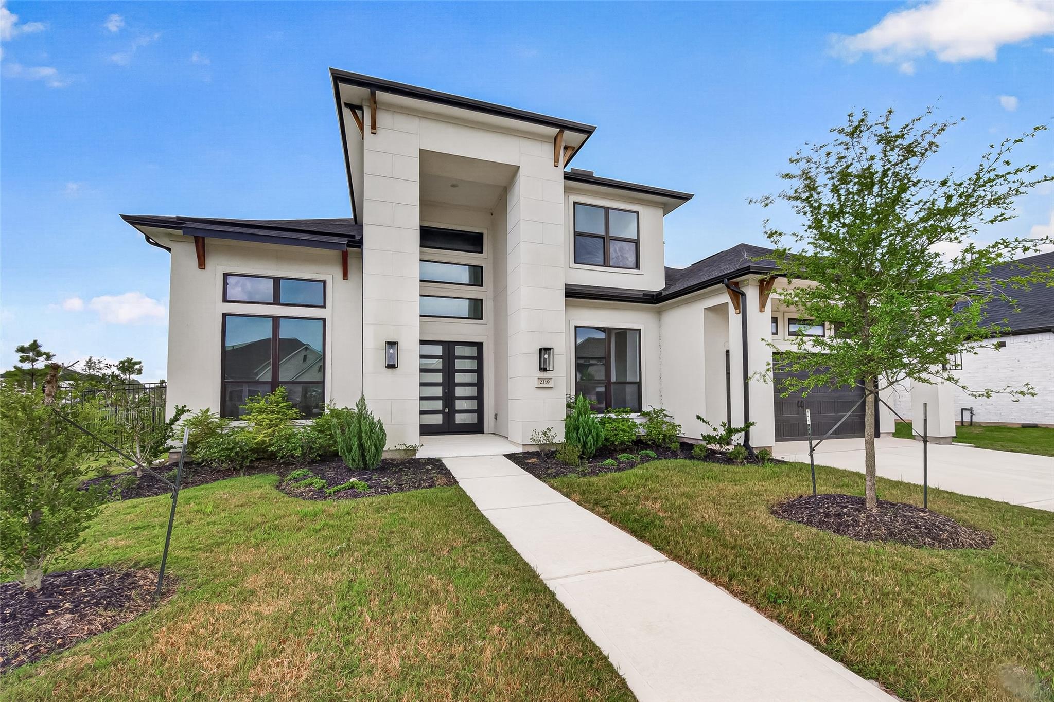 2319 Shooting Star Lane