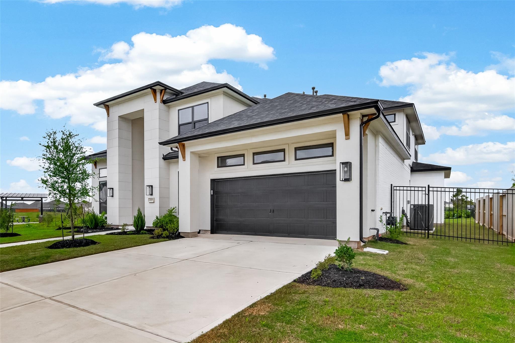 2319 Shooting Star Lane