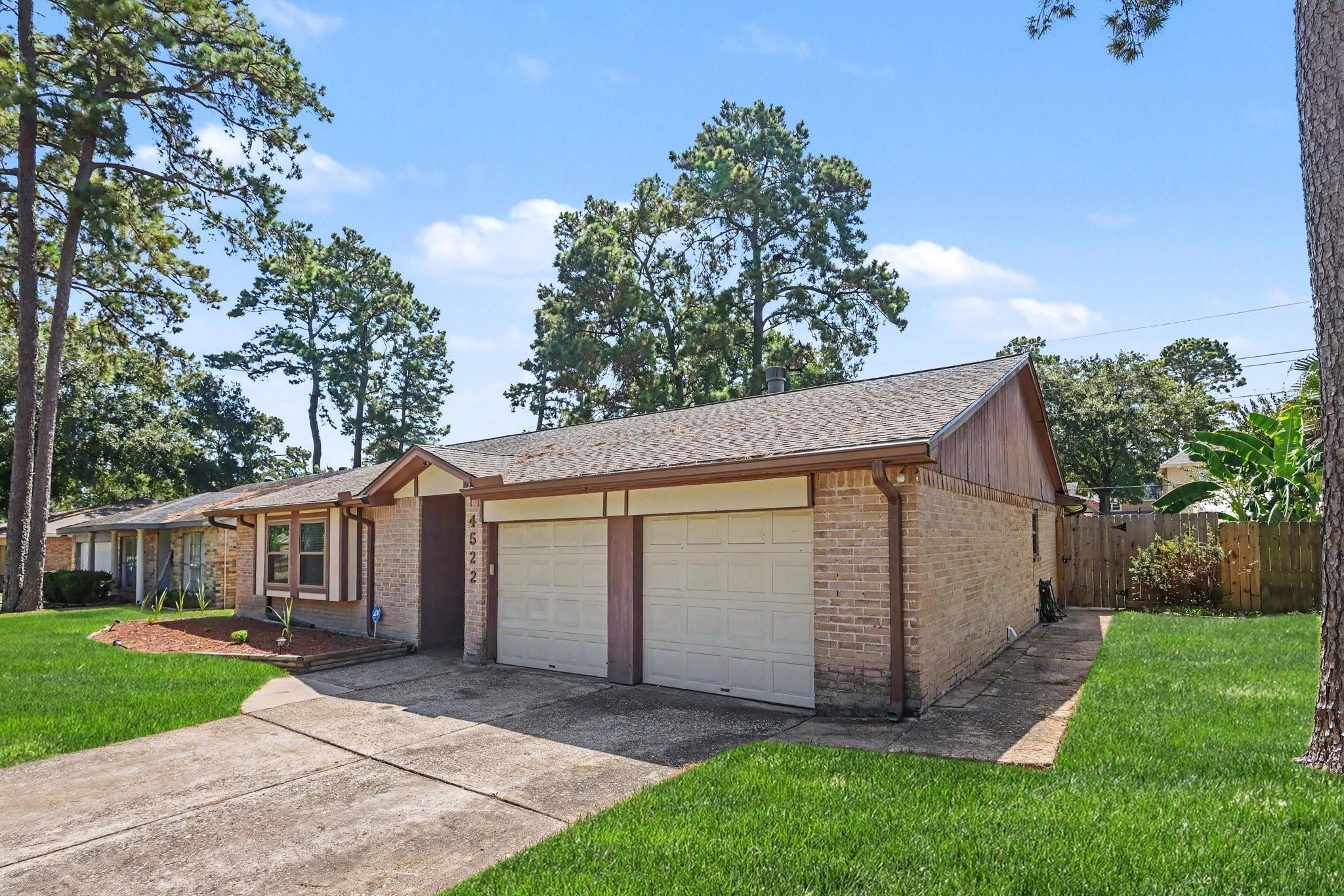 4522 Enchantedgate Drive