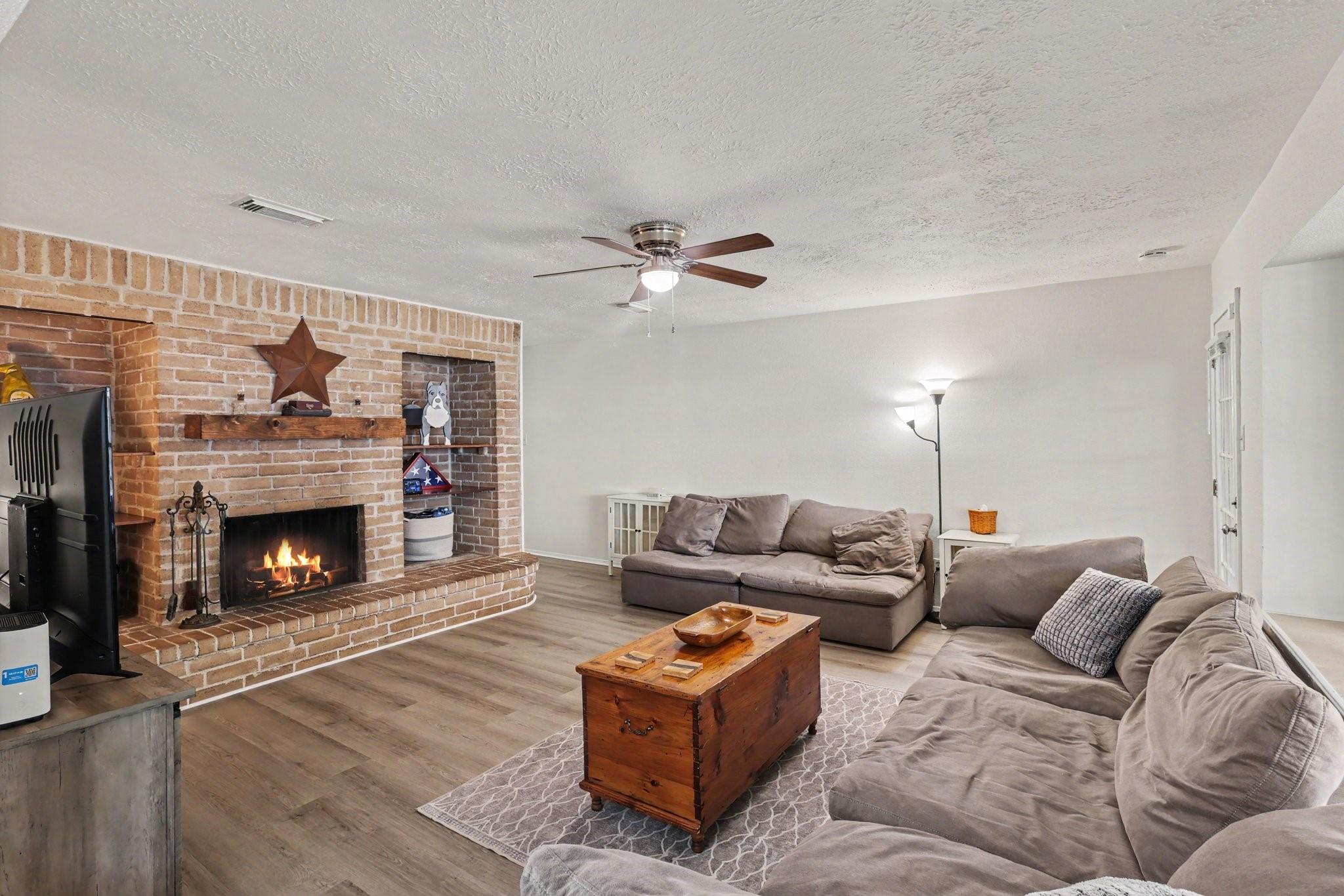 4522 Enchantedgate Drive