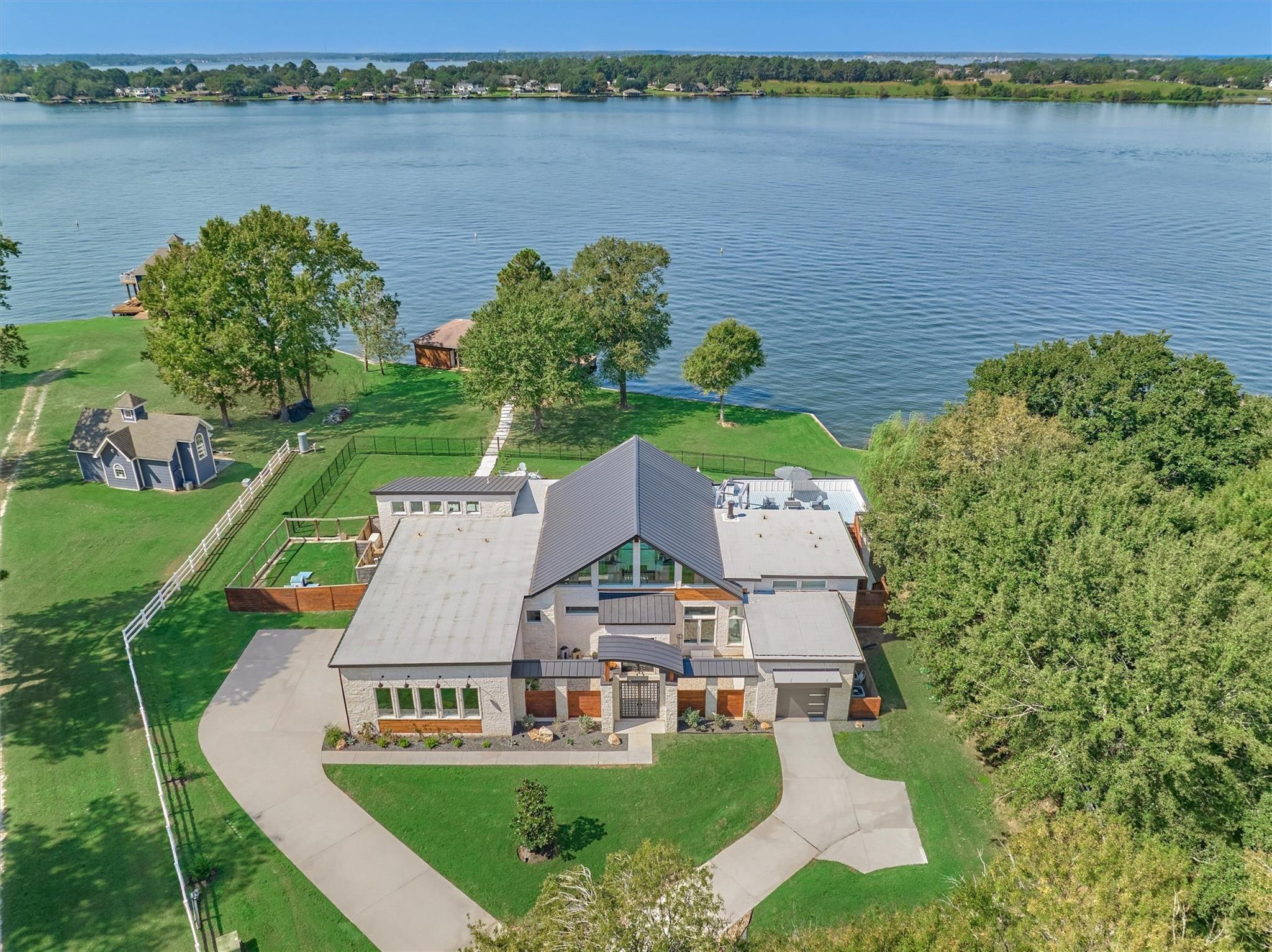9228 Lake Conroe Drive