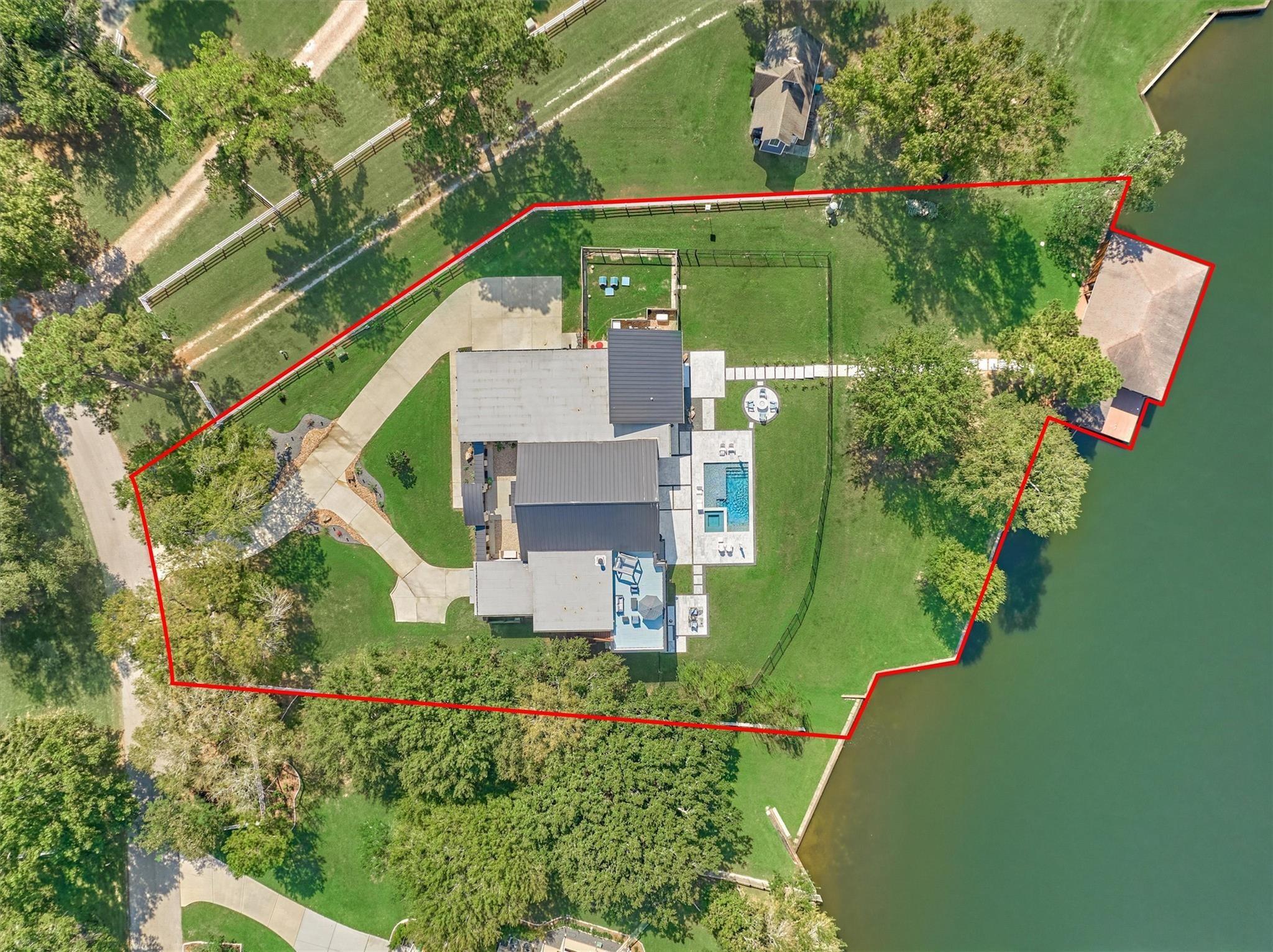 9228 Lake Conroe Drive