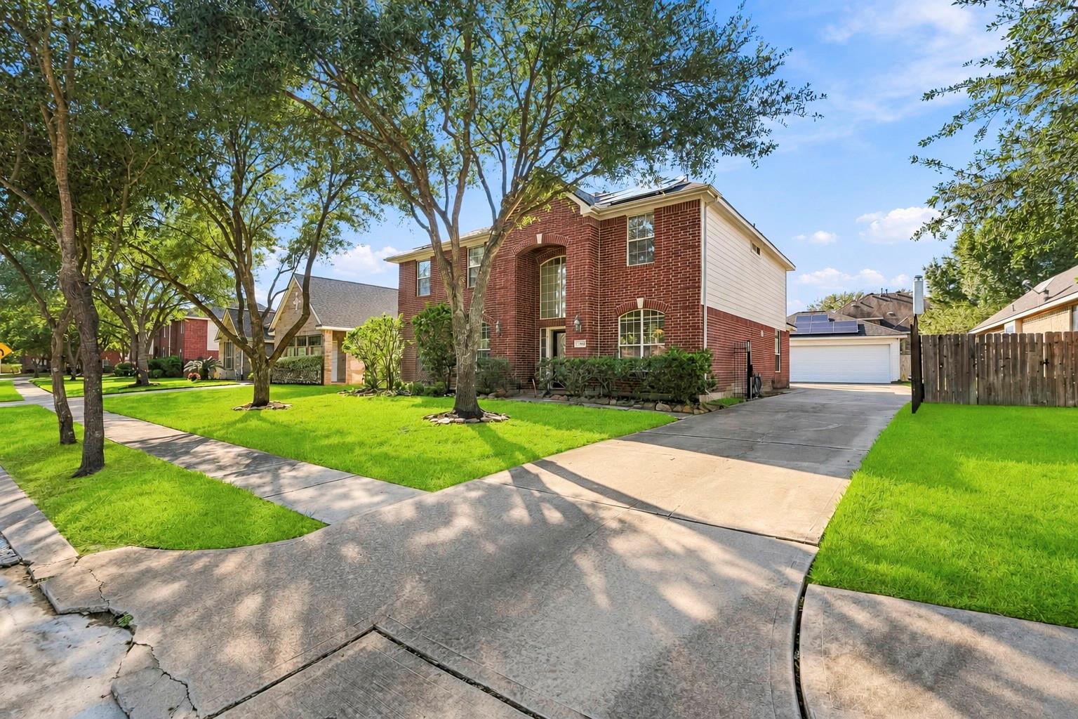 21823 Red Ashberry Trail
