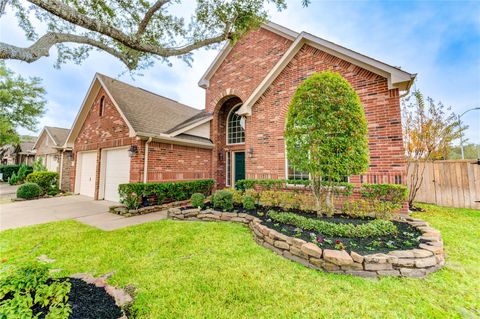 Photo of 27223 Camden Glen Lane, Cypress, TX 77433 (MLS # 13288823)