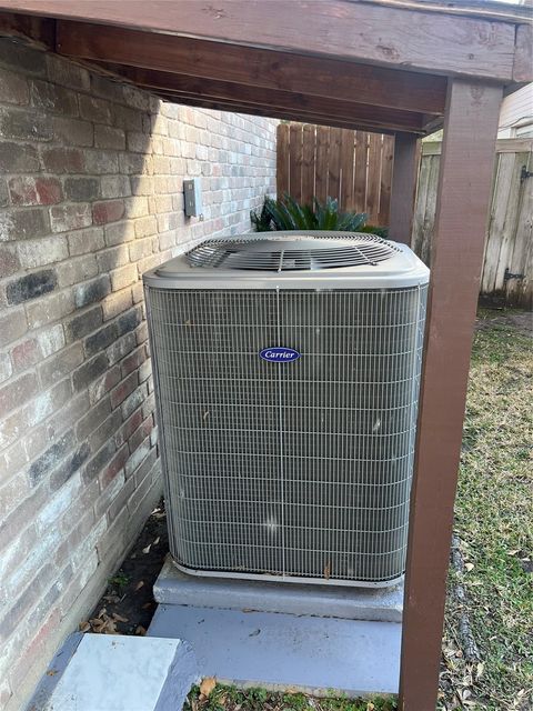 Tiny photo for 15731 Oak Mountain Dr Drive, Houston, TX 77095 (MLS # 67942178)