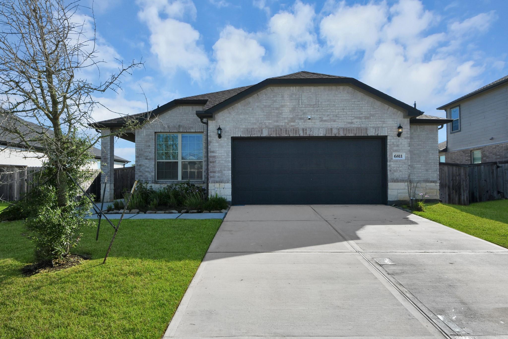 6811 Ivory Sedge Trail