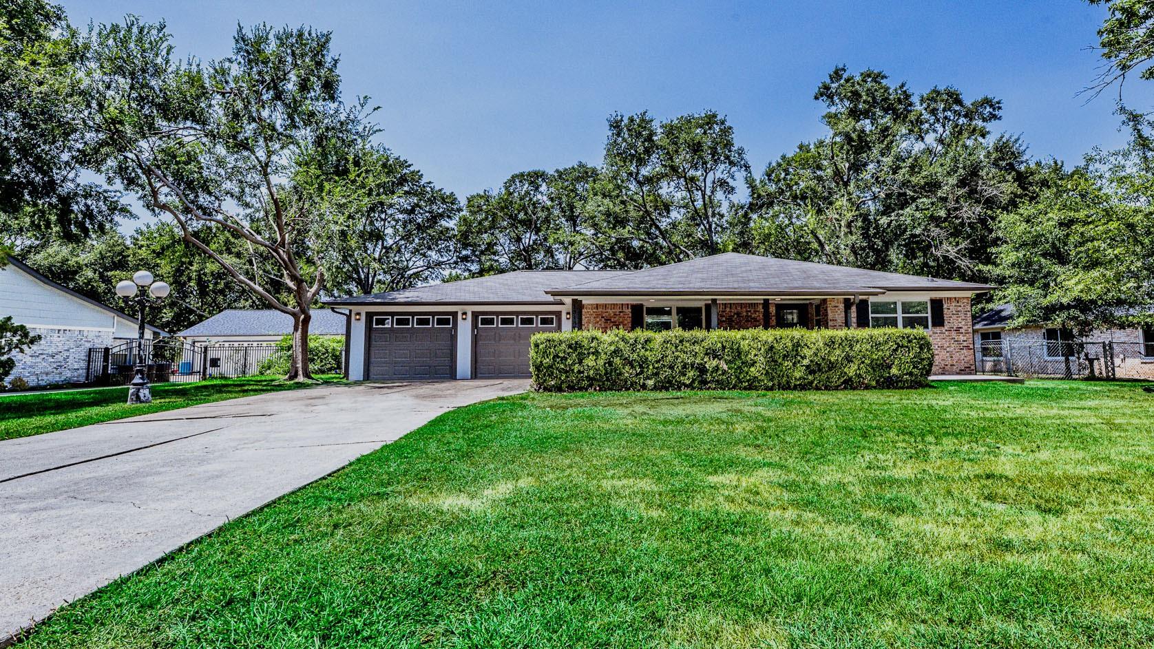 13185 Crest Drive