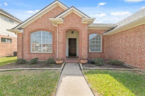 Photo of 14235 Hidden Meadow Dr Drive, Sugar Land, TX 77498 (MLS # 3032667)