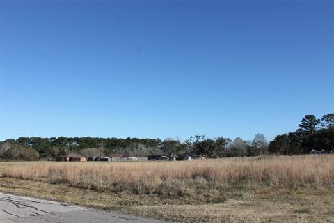 Vacant Land For Sale - 8531 Avenue H<br/> Liverpool, TX 77577
