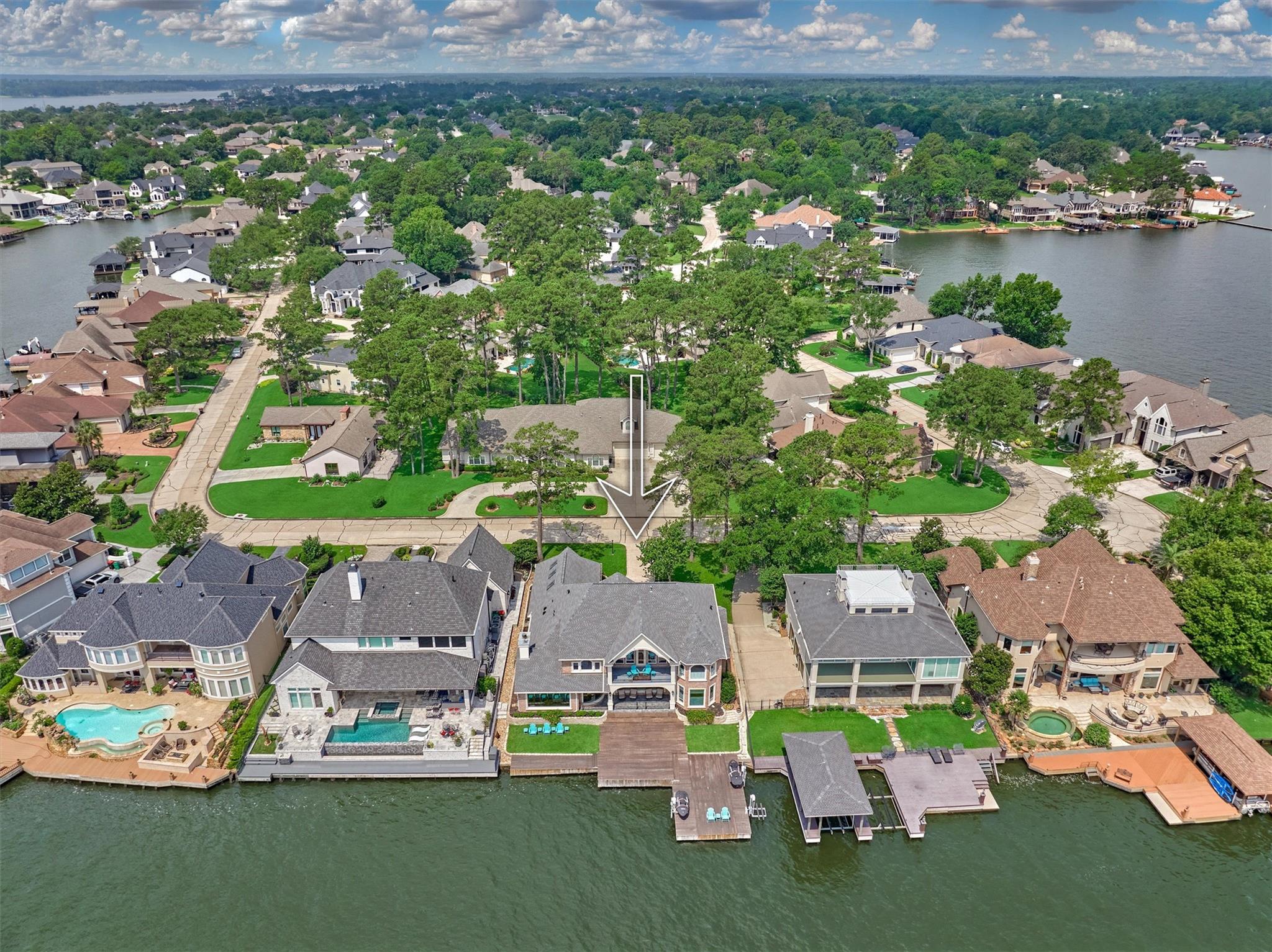 131 Sarasota Circle S