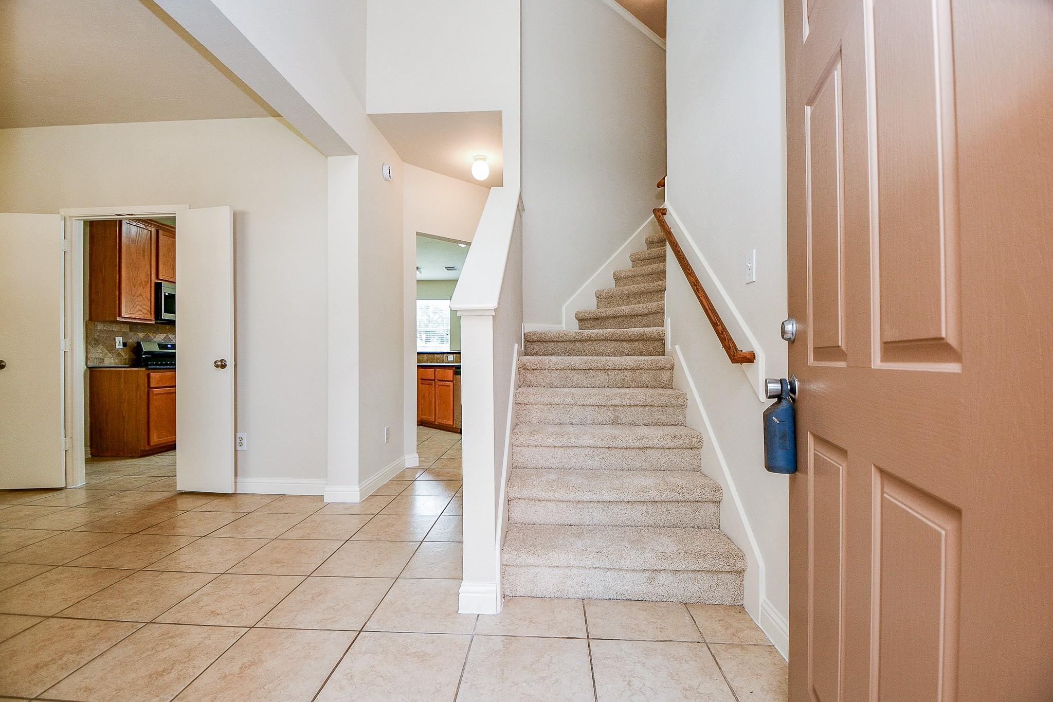 2707 Silk Tree Lane