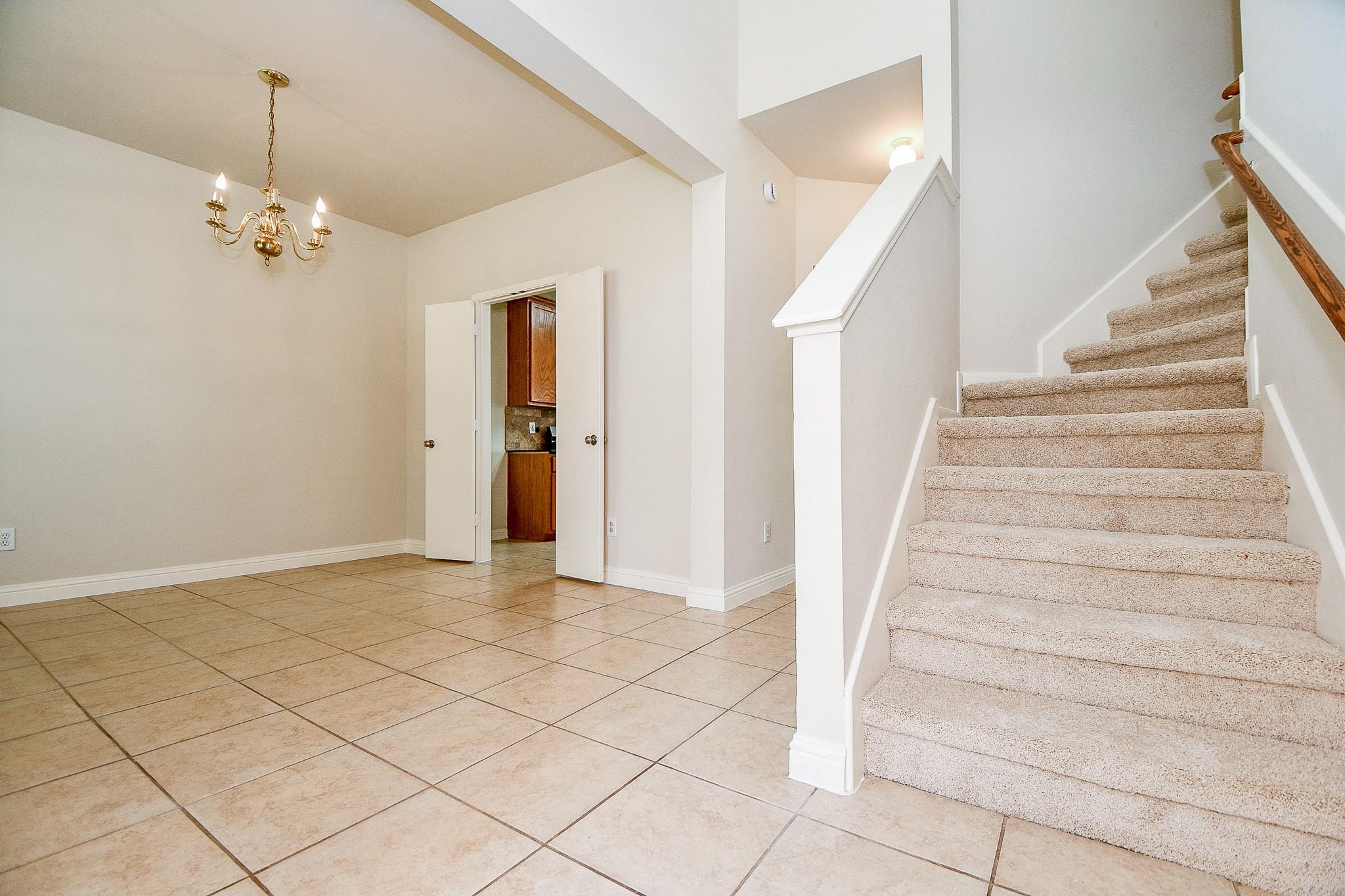 2707 Silk Tree Lane
