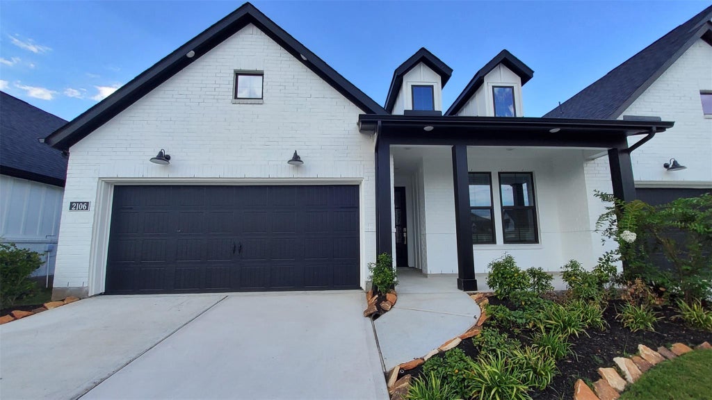 Photo of 2106 Grapewood Lane, Katy, TX 77494 (MLS # 68427775)